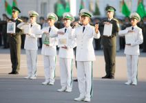 1-nji sentýabr – Bilimler we talyp ýaşlar güni