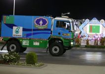 Arzyly güne bir ädim