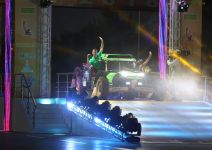 Arzyly güne bir ädim