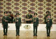 Bagtly geljek üçin göreşenlere tagzym