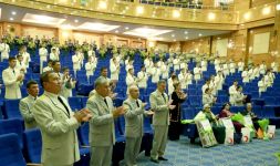 Bagtly geljek üçin göreşenlere tagzym