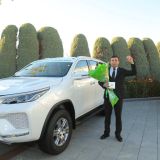 Bagtyýar türkmen ýaşlaryna döwlet sylaglary gowşuryldy