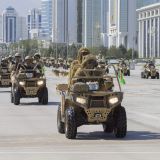 Bäsleşigiň gutlag suratlary