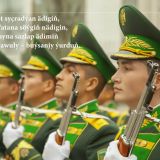 Bäsleşigiň gutlag suratlary