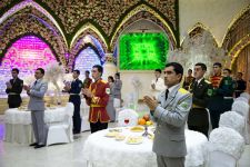 Baýramçylyk owazlary