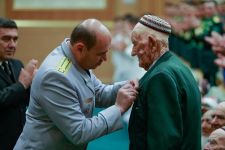 Beýik Watançylyk urşunyň weteranlary we tyl zähmetkeşleri ýubileý medallary bilen sylaglanýarlar