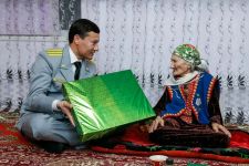 Beýik Watançylyk urşunyň weteranlary we tyl zähmetkeşleri ýubileý medallary bilen sylaglanýarlar