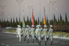 Beýik Ýeňşiň 75 ýyllygy mynasybetli dabaraly harby ýöriş