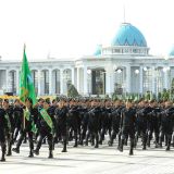 Garaşsyzlygymyzyň 28 ýyllygynyň şanyna harby ýöriş