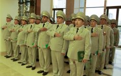 Gerçekligiň mekdebini geçenler