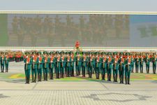 HARBY GULLUKÇYLARYŇ BAÝRAMÇYLYK SOWGATLARY