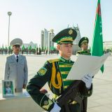 Harby kasamy kabul eden harby gullukçylar – ýurdumyzyň konstitusion gurluşynyň mizemez daýanjy