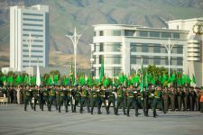 Harby kasamy kabul eden harby gullukçylar – ýurdumyzyň konstitusion gurluşynyň mizemez daýanjy