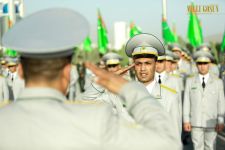 Harby uçurymlar serkerdelik ýoluna gadam goýdular