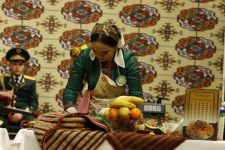 Merdanalygyň nusgasy siz, zenanlar!