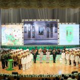 Mertler Watany beýgeldýär