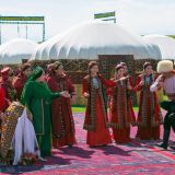 «Rowaçlanýan ilime pasly bahar – ýaz geldi»