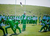 «Rowaçlanýan ilime pasly bahar – ýaz geldi»