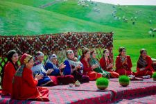 «Rowaçlanýan ilime pasly bahar – ýaz geldi»