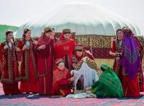 «Rowaçlanýan ilime pasly bahar – ýaz geldi»