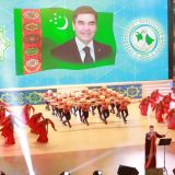 Şa serpaýyňyz gutly bolsun, Watan goragçylary!