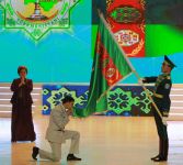 Şa serpaýyňyz gutly bolsun, Watan goragçylary!