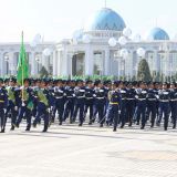 Şanly toýda harby kuwwatymyzyň dabaralanmasy