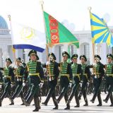 Şanly toýda harby kuwwatymyzyň dabaralanmasy