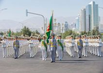 Şanly toýda harby kuwwatymyzyň dabaralanmasy