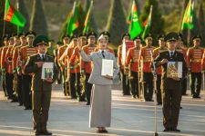Täze okuw ýyly — täze üstünlikleriň badalgasy