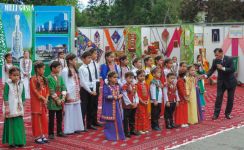 Ugur — gyzykly başdan geçirmelere tarap