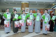 Watany goraýan zenan «Ýylyň zenany» bäsleşiginiň ýeňijisi