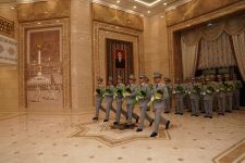 Watanyň wepaly ogly Berdimuhamet Annaýewiň heýkeline gül goýmak çäresi geçirildi