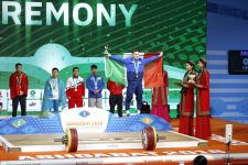 Ýaryşlar badalga aldy