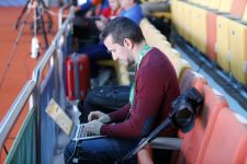 Ýaryşlar badalga aldy