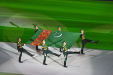 Ýaryşlar badalga aldy