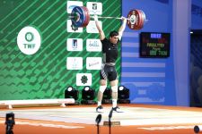 Ýaryşlar badalga aldy