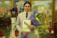 «Ýylyň watançy zenany» adynyň eýeleri