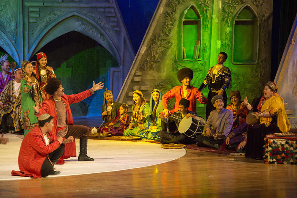 19-23-nji noýabrda Aşgabatda «Bagtyýarlyk döwrüniň teatr sungaty» atly III halkara festiwaly geçiriler
