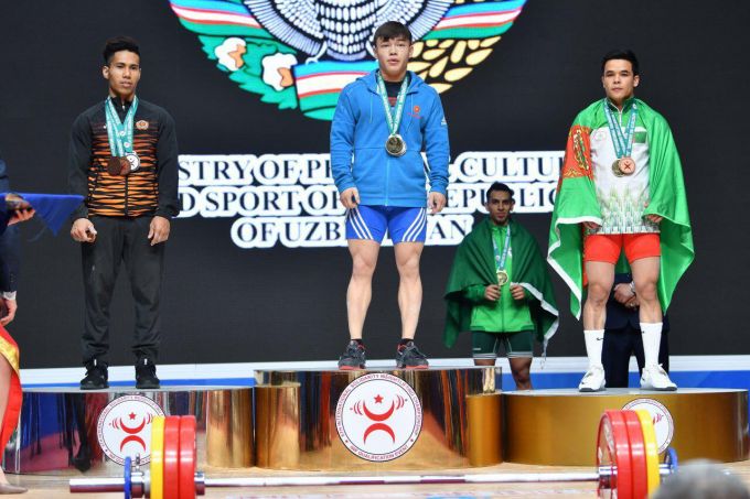 Agyr atletikaçylaryň saýlama ýaryşlary