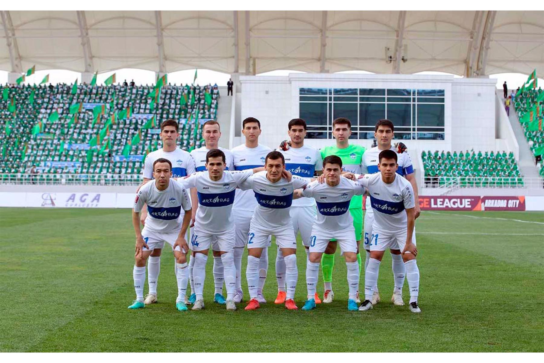 «Arkadag» futbol topary Türkmenistanyň futbol çempionatyndaky çykyşyny ýeňiş bilen jemledi