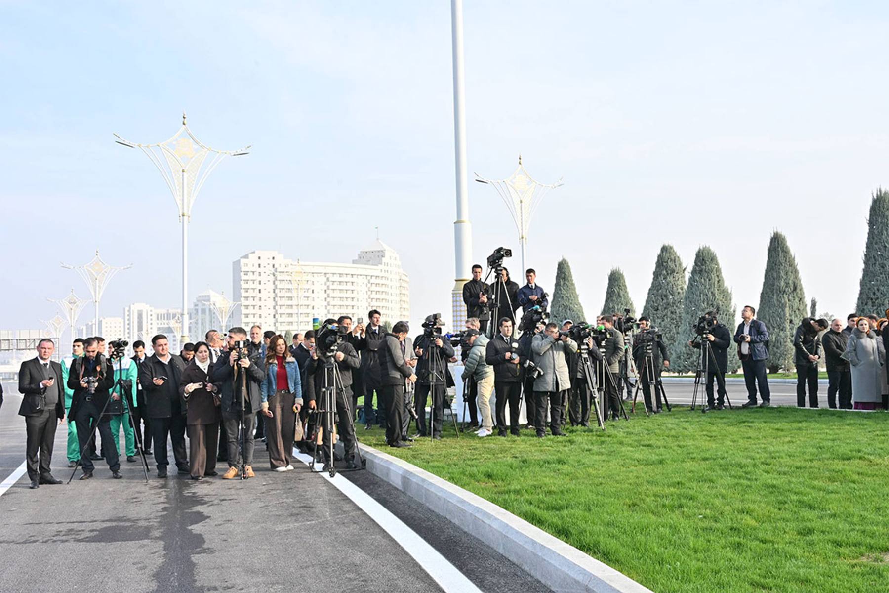 Aşgabat — ählumumy dialogyň merkezi: Ýokary derejeli halkara forum dünýä metbugatynyň sahypalarynda
