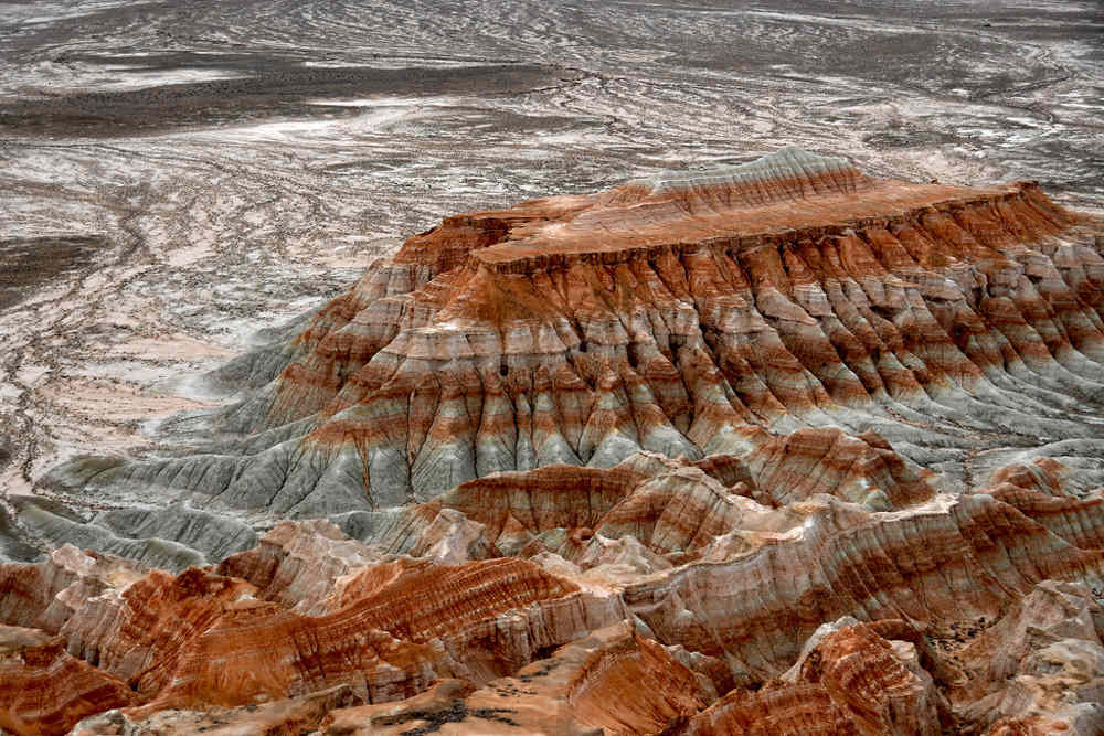Balkan welaýatynda demriň ägirt uly gorlary ýüze çykaryldy