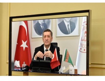 Bilim ulgamynda türkmen-türk özara hereketleriniň meseleleri ara alnyp maslahatlaşyldy