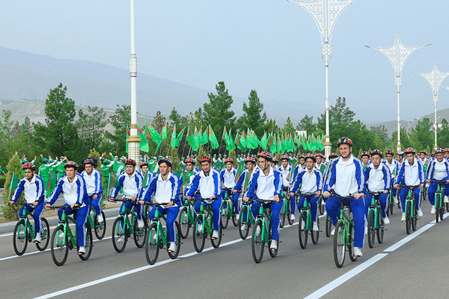 Bütindünýä saglyk güni bellenildi