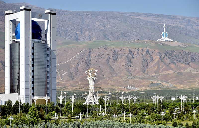 Daşary ýurtly hyzmatdaşlar bilen nobatdaky wideoduşuşyklar