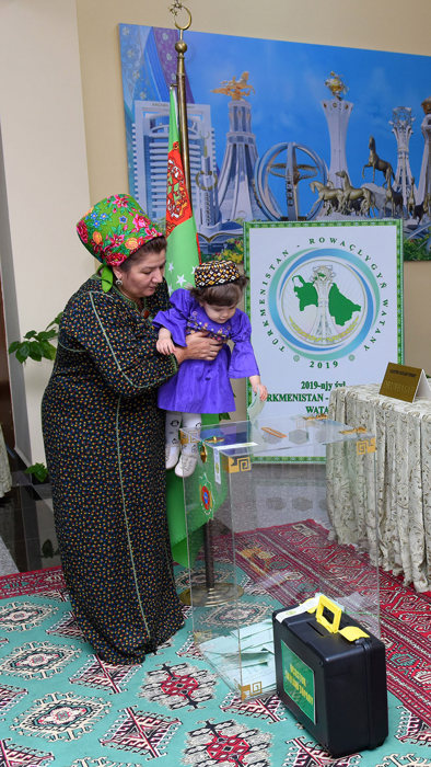 Demokratiýa we aýanlyk — Türkmenistanyň saýlaw ulgamynyň ýörelgeleri