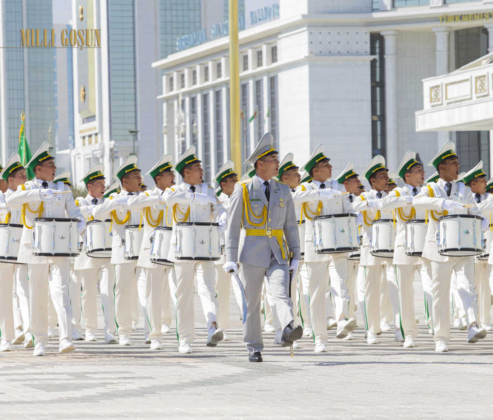 Deprekçiler batalýony – dabaraly harby ýörişiň bezegi