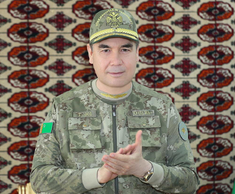 Döwlet Baştutanymyz ýurdumyzyň Ýaragly Güýçleriniň täze binalarynyň açylyş dabaralaryna gatnaşdy