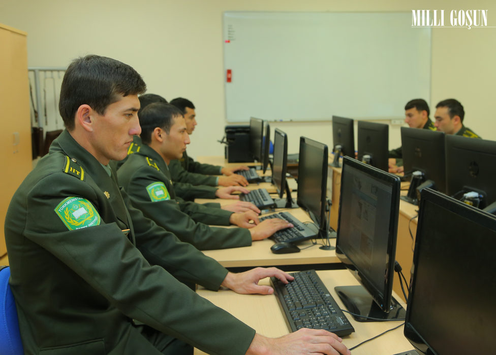 Harby talyplar üçin gyşky hasap-synag döwri başlandy